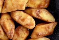 NÃO VAI AO FORNO, NEM FOGO, NEM GELADEIRA, O MELHOR DOCINHO QUE EU JÁ COMI NA VIDA É MUITO SIMPLES DE FAZER !!