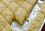 O DOCE NATALINO DA MINHA TIA, ELA FAZ NA PANELA EM 5 MINUTOS, É O MAIOR SUCESSO DA CEIA! GELADINHO FICA UMA PERFEIÇÃO!