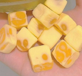 AMO FAZER ESSAS BALINHAS DELICIOSAS! FAÇO UM MONTE E COMO O DIA INTEIRO!