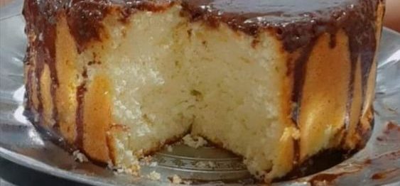 BOLO PUMA QUENTE, DERRETE NA BOCA… MINHA RECEITA FAVORITA DE BOLO, FIQUEI VICIADA