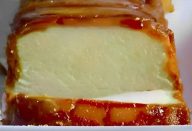 Bolo de banana de liquidificador tão fácil que não tem como errar.