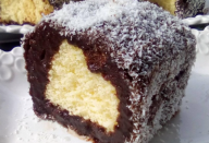 SÓ SEI DIZER QUE ESSE É O BOLO MAIS GOSTOSO QUE EU JÁ FIZ NA VIDA! MINHA NOVA RECEITA FAVORITA !!!…Ver mais