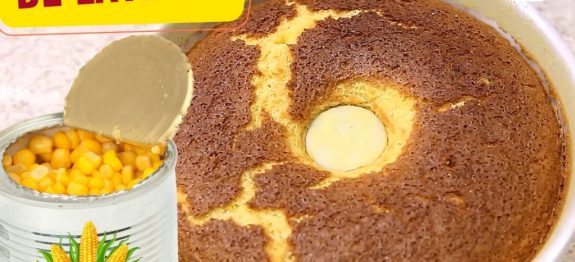 Bolo-de-milho-feito-com-milho-de-latinha-uma-delícia-para-o-seu-café-da-manhã-ou-lanche-1