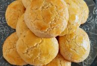 Broa de padaria ou broa de fubá caxambu de fubá uma delícia perfeita para o seu café…Ver mais