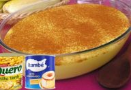 Curau-de-milho-de-latinha-com-leite-condensado-simples-e-gostoso