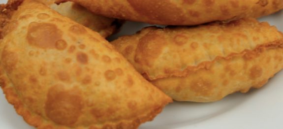 MASSA DE PASTEL MAIS FÁCIL DO MUNDO, SÓ COM 2 INGREDIENTES