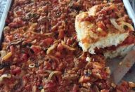 Pizza de sardinha da Vó, surpreendente no sabor, além de ter uma massa gostosa!