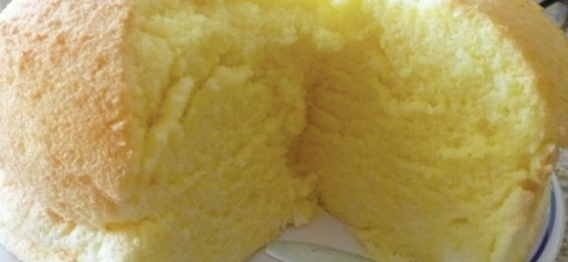 Pluma de Forno de 5 minutos, mais do que um bolo, uma perfeição que desmancha na boca