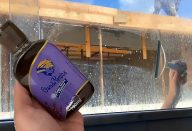 Acabe-definitivamente-com-as-manchas-de-agua-dos-vidros-deixando-os-como-novos