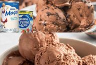 Sorvete 5 latas, um sorvete de chocolate caseiro maravilhoso feito no liquidificador
