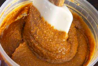 Tô viciada nessa pasta de amendoim que eu faço com só 2 ingredientes, meu café da manhã de todo dia