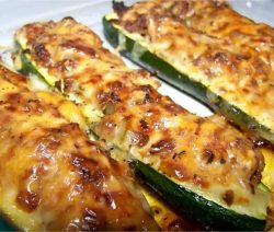 Abobrinha-recheada-com-carne-moida-e-gratinada-uma-delicia-para-qualquer-dia-da-semana