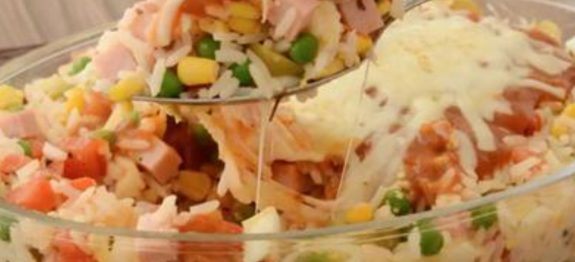 Arroz no forno super temperado, igual melhor que os de restaurante