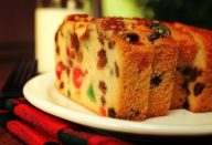 Bolo-de-natal-um-bolo-amanteigado-com-frutas-cristalizadas-delicioso-em-qualquer-epoca