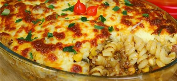 Macarrao-rapido-para-o-domingo-uma-receita-deliciosa-que-toda-a-familia-vai-aprovar