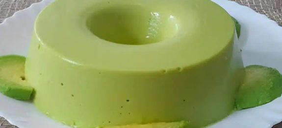 Mousse-de-abacate-fit-um-mousse-delicioso-para-quem-gosta-de-doce-mas-nao-quer-abusar-no-acucar