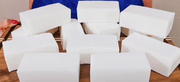 Screenshot at Apr 28 00-11-07