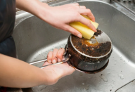 como-limpar-panela-queimada