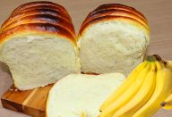 Pão de banana fofinho