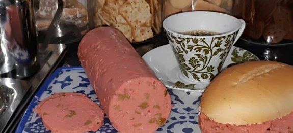 mortadela-caseira-receita-toda-hora-1024×683-1