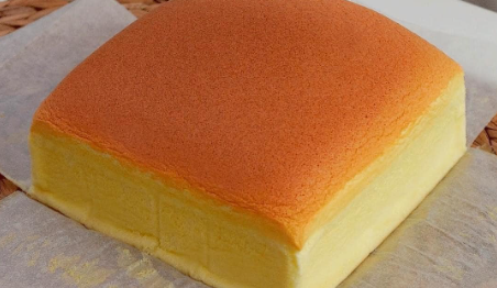 Brilho-do-Ouro o bolo que conquista qualquer um depois da primeira mordida