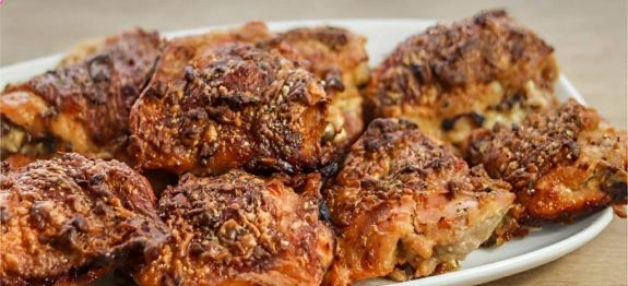 sobrecoxa-assada-com-creme-de-cebola