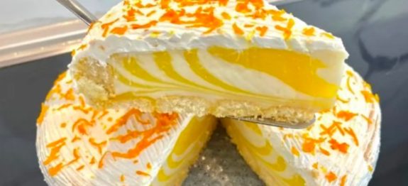 Torta-Anjo-Querubim-essa-receita-leva-4-ingredientes-e-vai-deixar-todo-mundo-de-queixo-caido