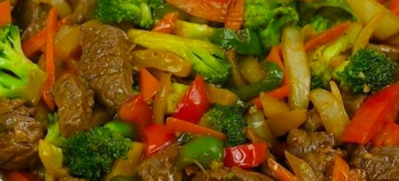 Tirinhas-de-carne-chinesa-ao-molho-especial-que-fica-macia-e-suculenta.jpg