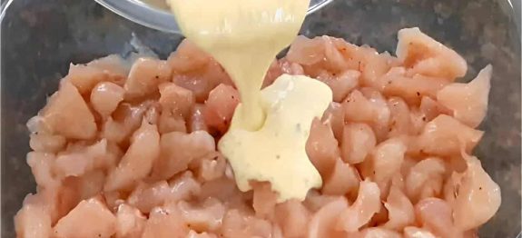hoje-em-dia-nao-cozinho-mais-e-so-faco-frango-assim-fica-uma-delicia-05-0911.jpg