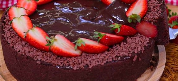 torta-de-chocolate-com-morango-29-0811.jpg