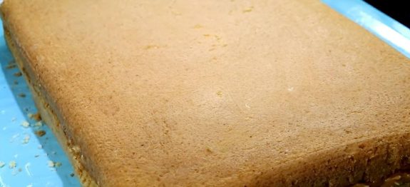 bolo-de-aniversario-simples-19-10.jpg