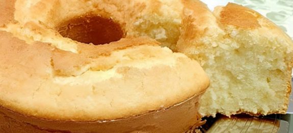 bolo-fofinho-de-tapioca-com-coco-24-10.jpg