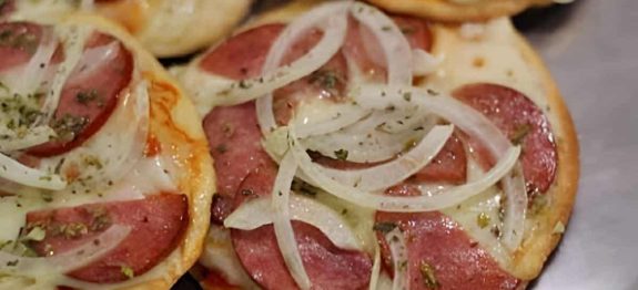 mini-pizza-de-frigideira-02-10.jpg