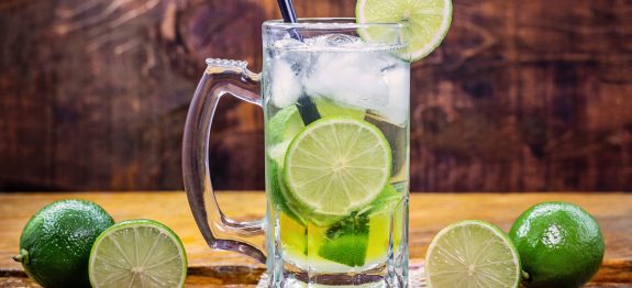caipirinha-de-cerveja-scaled-1.jpg