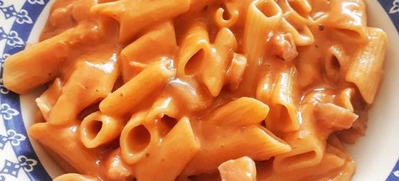 receita-de-macarrao-cremoso.jpg