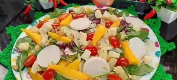 salada-tropical-com-frutas.jpg