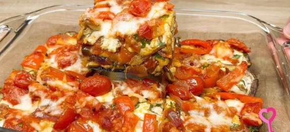 Berinjela-ao-forno-para-uma-refeicao-leve-saudavel-e-nutritiva.png