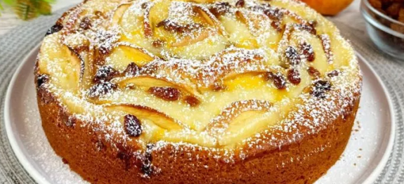 Torta-de-maca-com-creme-que-derrete-na-boca.png